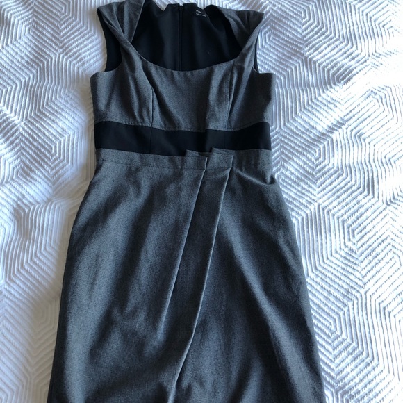 Dress - Picture 1 of 6